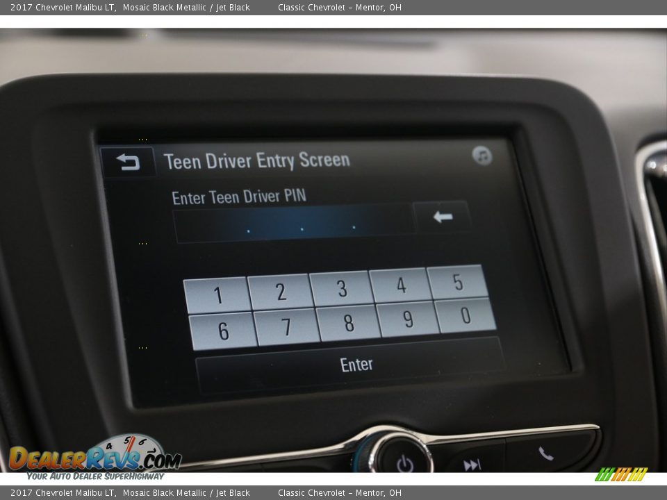 2017 Chevrolet Malibu LT Mosaic Black Metallic / Jet Black Photo #16