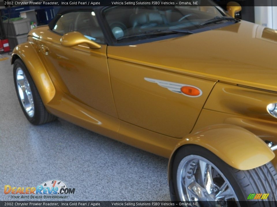 2002 Chrysler Prowler Roadster Inca Gold Pearl / Agate Photo #9