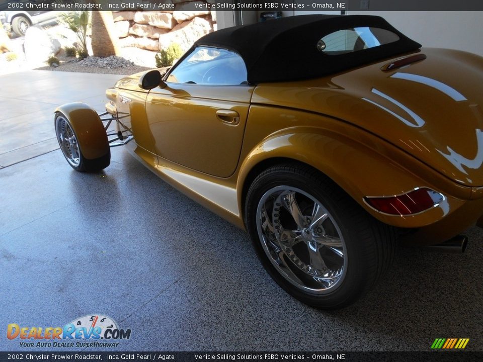 2002 Chrysler Prowler Roadster Inca Gold Pearl / Agate Photo #11