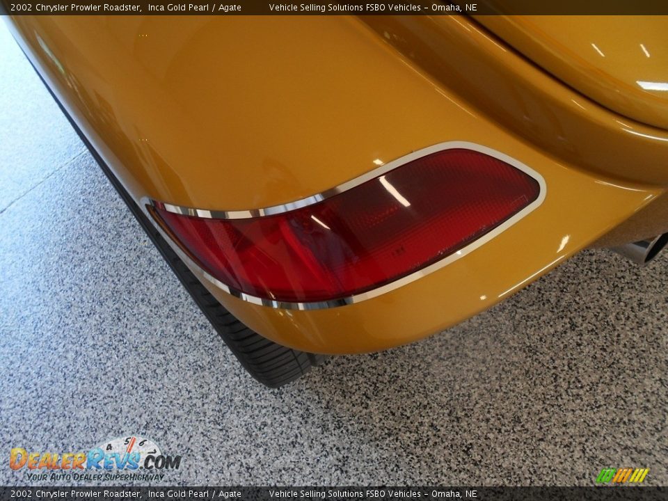 2002 Chrysler Prowler Roadster Inca Gold Pearl / Agate Photo #24