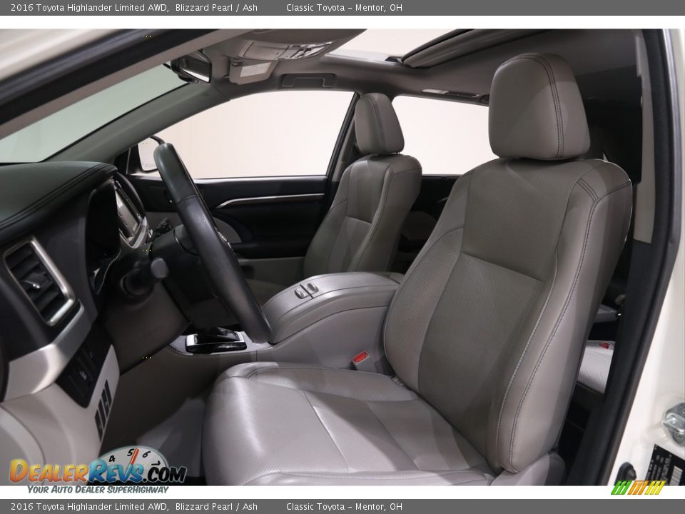 2016 Toyota Highlander Limited AWD Blizzard Pearl / Ash Photo #5