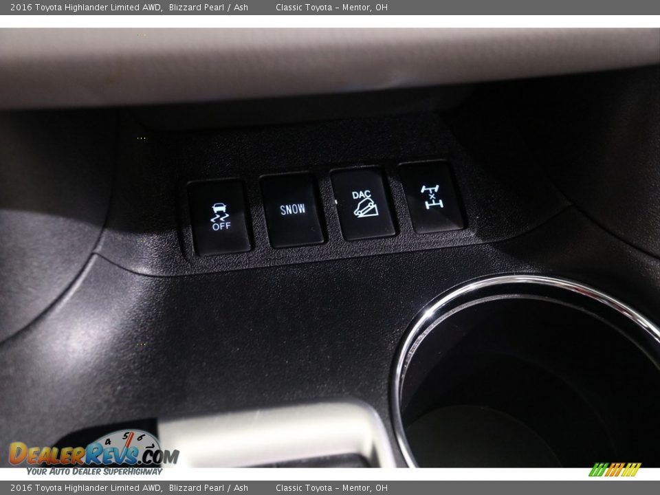2016 Toyota Highlander Limited AWD Blizzard Pearl / Ash Photo #14