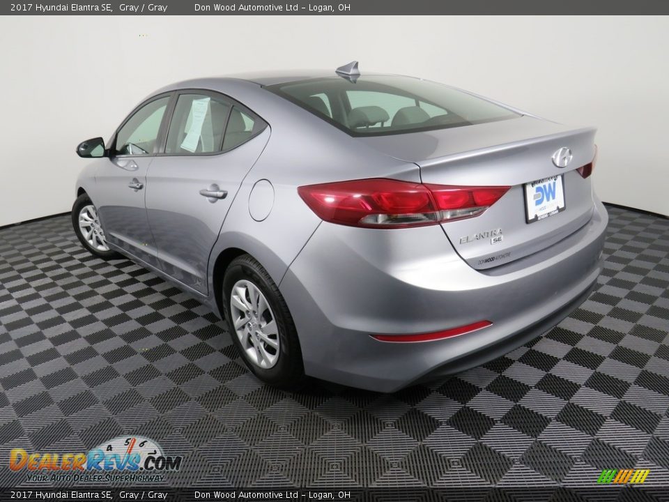 2017 Hyundai Elantra SE Gray / Gray Photo #10