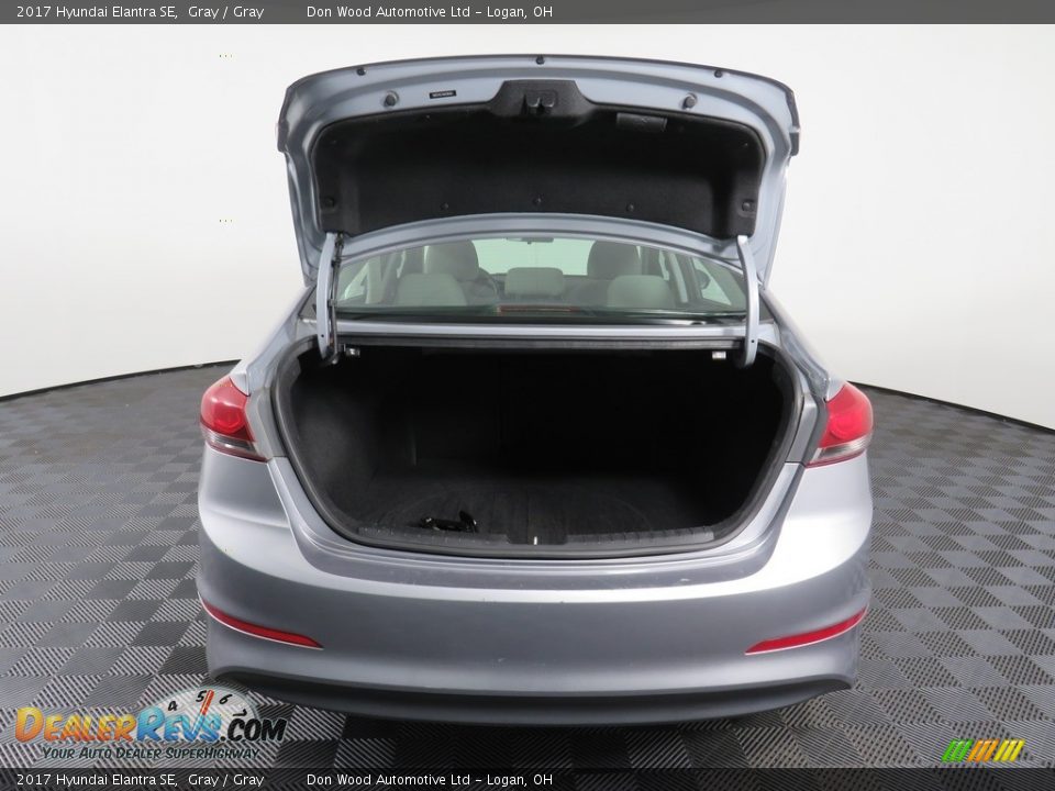 2017 Hyundai Elantra SE Gray / Gray Photo #12