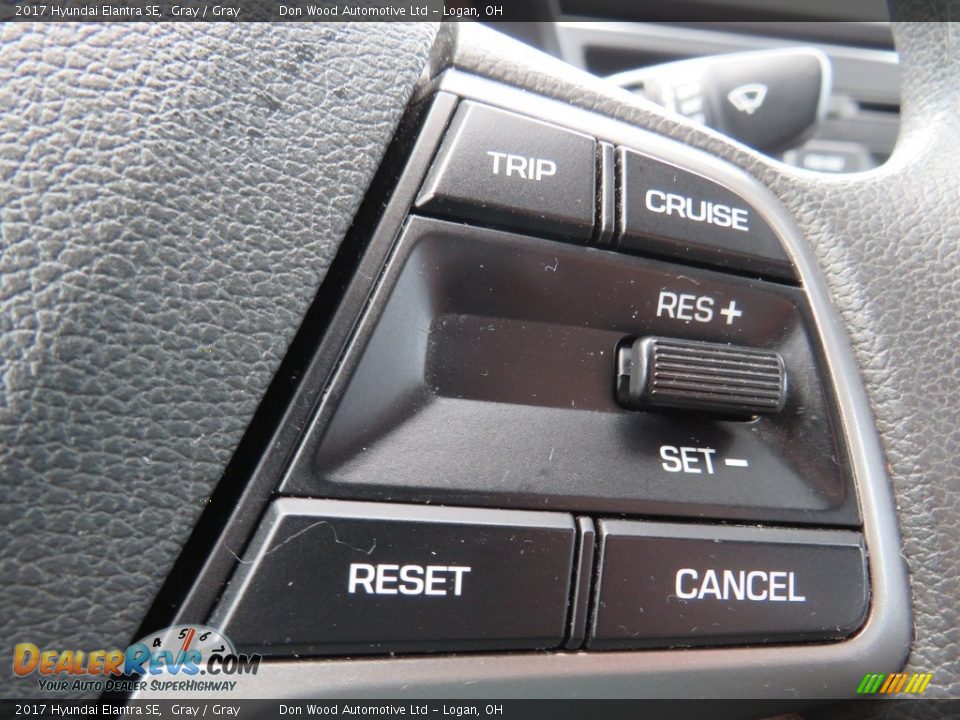 2017 Hyundai Elantra SE Gray / Gray Photo #23
