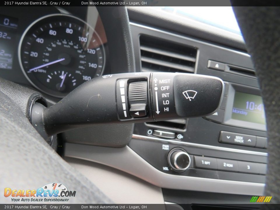 2017 Hyundai Elantra SE Gray / Gray Photo #24