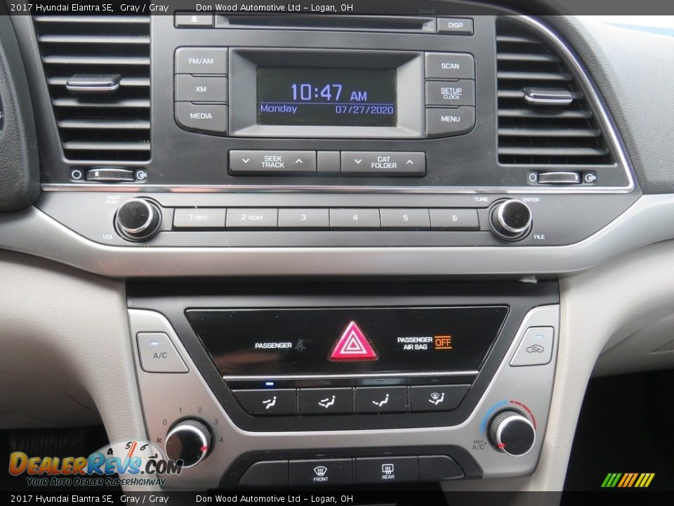 2017 Hyundai Elantra SE Gray / Gray Photo #25