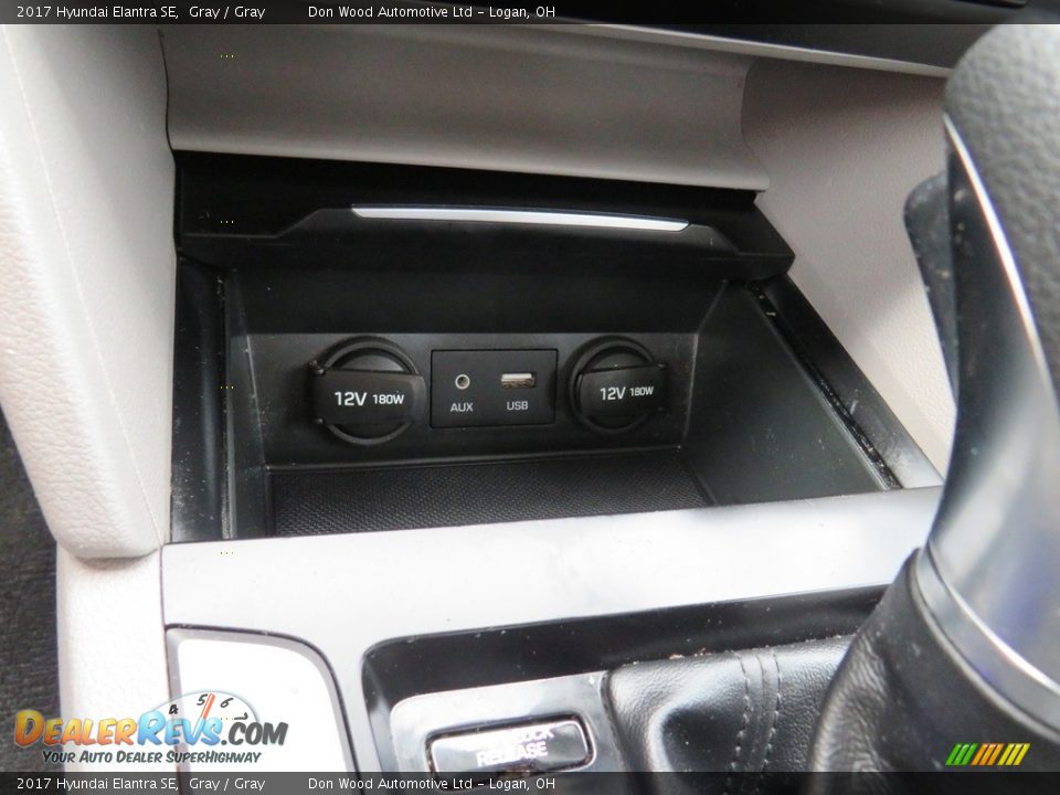 2017 Hyundai Elantra SE Gray / Gray Photo #26