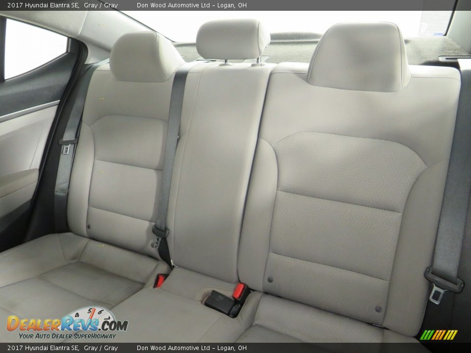 2017 Hyundai Elantra SE Gray / Gray Photo #29