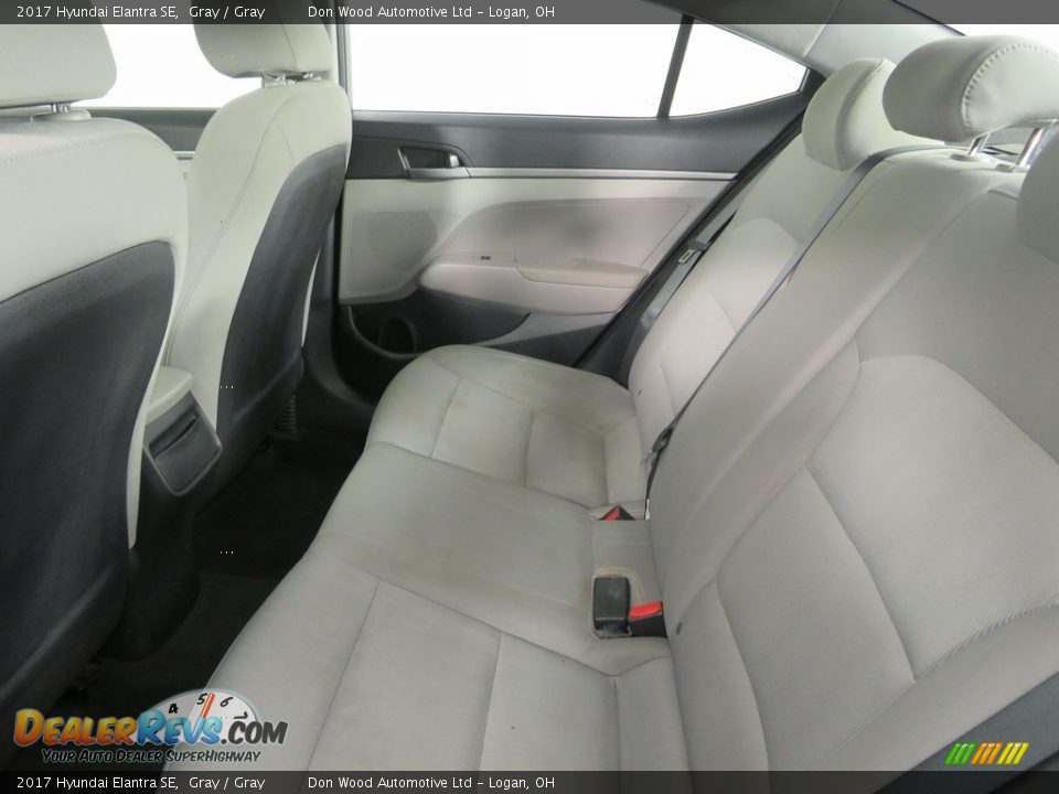 2017 Hyundai Elantra SE Gray / Gray Photo #31
