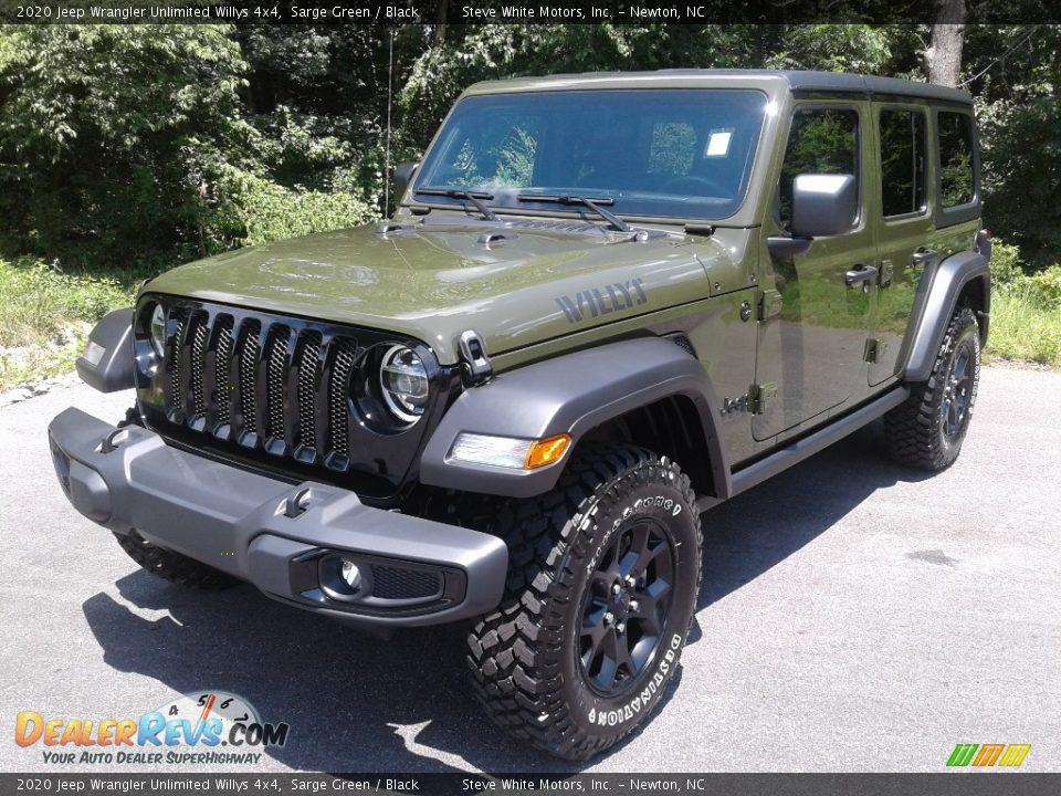 Front 3/4 View of 2020 Jeep Wrangler Unlimited Willys 4x4 Photo #2
