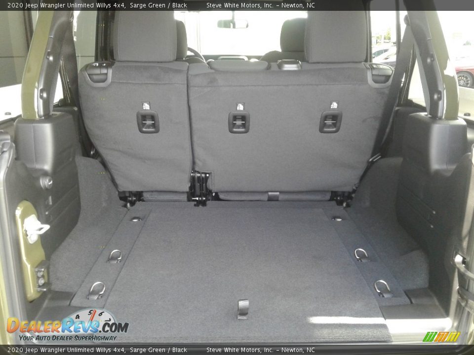 2020 Jeep Wrangler Unlimited Willys 4x4 Trunk Photo #14