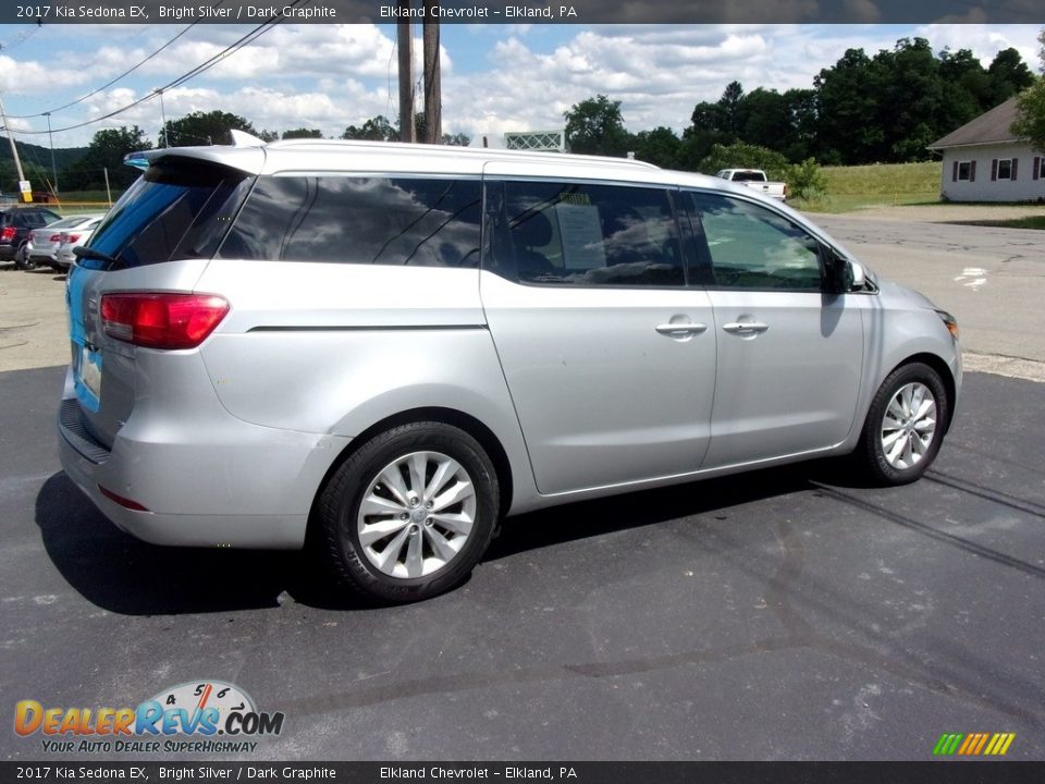 2017 Kia Sedona EX Bright Silver / Dark Graphite Photo #3