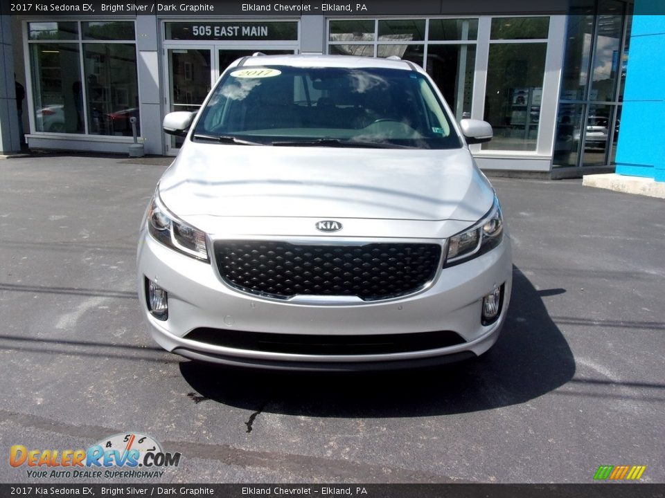 2017 Kia Sedona EX Bright Silver / Dark Graphite Photo #5