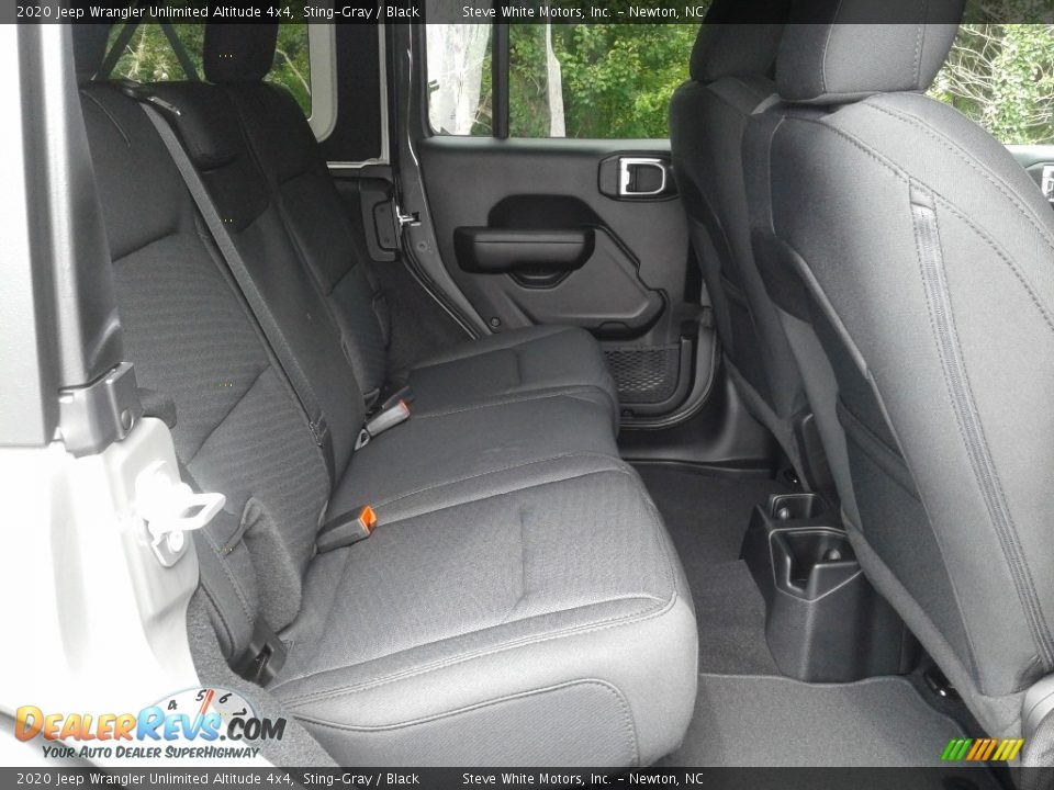 2020 Jeep Wrangler Unlimited Altitude 4x4 Sting-Gray / Black Photo #15