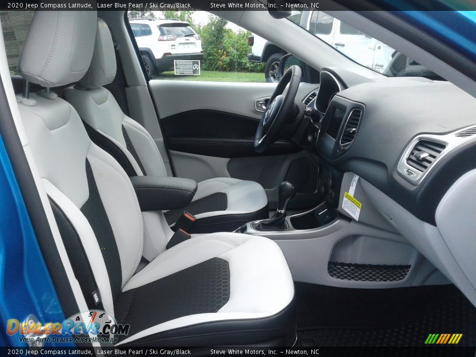 Front Seat of 2020 Jeep Compass Latitude Photo #16