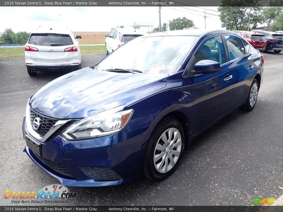 2016 Nissan Sentra S Deep Blue Pearl / Marble Gray Photo #8