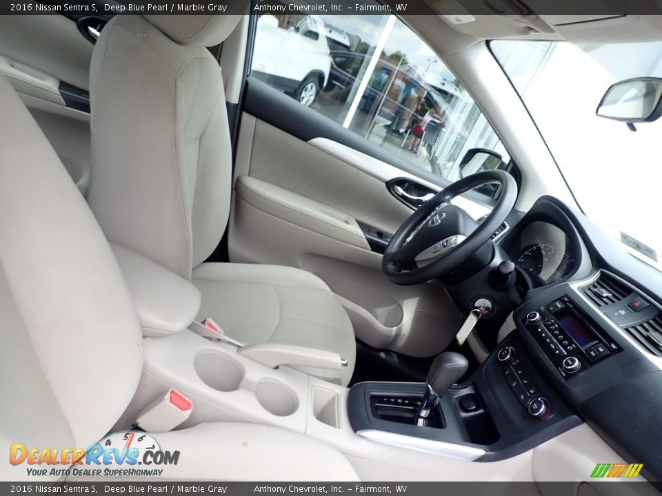 2016 Nissan Sentra S Deep Blue Pearl / Marble Gray Photo #10