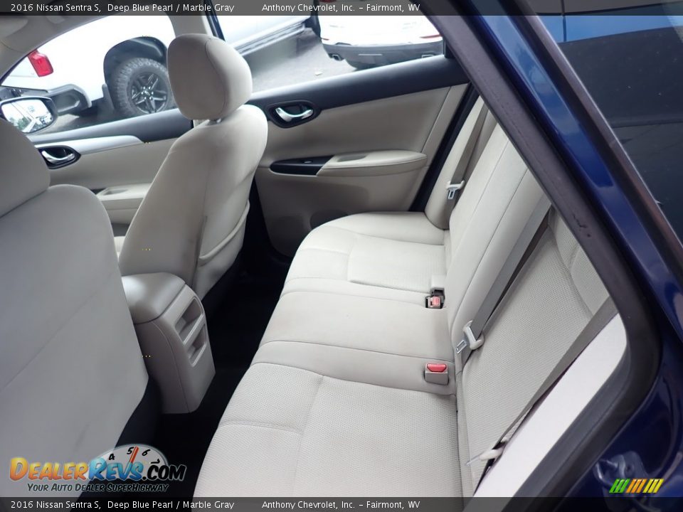 Rear Seat of 2016 Nissan Sentra S Photo #12
