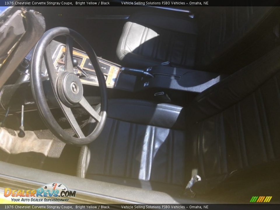 1976 Chevrolet Corvette Stingray Coupe Bright Yellow / Black Photo #3