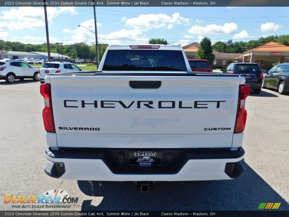 2020 Chevrolet Silverado 1500 Custom Double Cab 4x4 Summit White / Jet Black Photo #8
