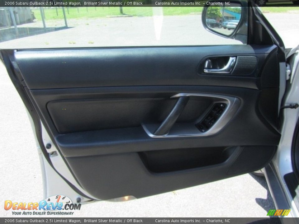 2006 Subaru Outback 2.5i Limited Wagon Brilliant Silver Metallic / Off Black Photo #17