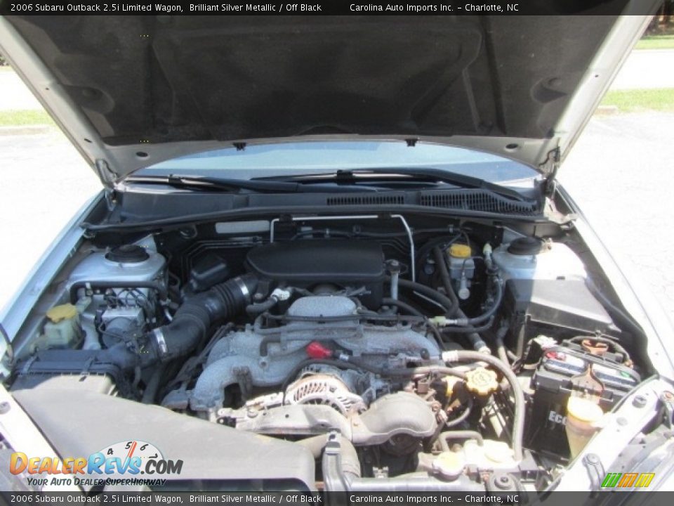 2006 Subaru Outback 2.5i Limited Wagon Brilliant Silver Metallic / Off Black Photo #26