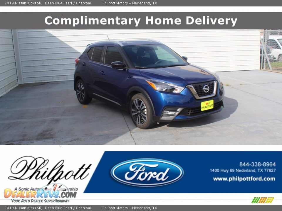 2019 Nissan Kicks SR Deep Blue Pearl / Charcoal Photo #1