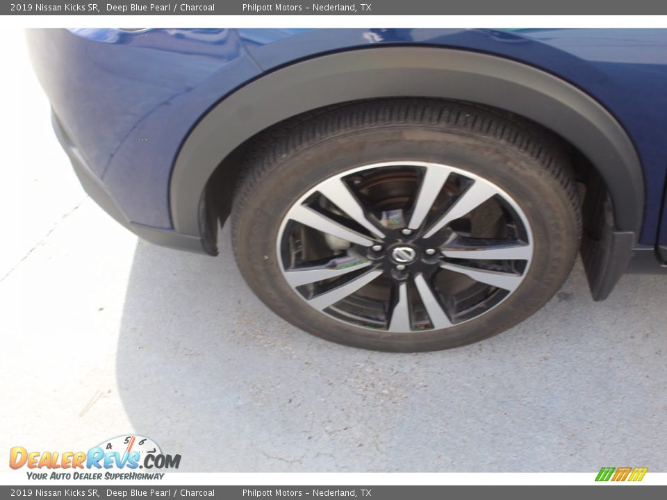 2019 Nissan Kicks SR Deep Blue Pearl / Charcoal Photo #5