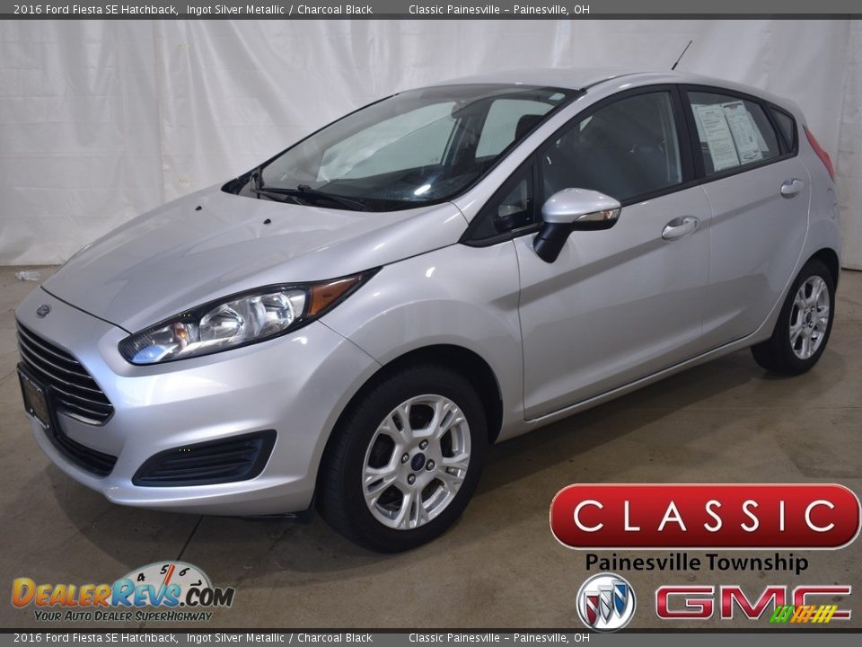2016 Ford Fiesta SE Hatchback Ingot Silver Metallic / Charcoal Black Photo #1