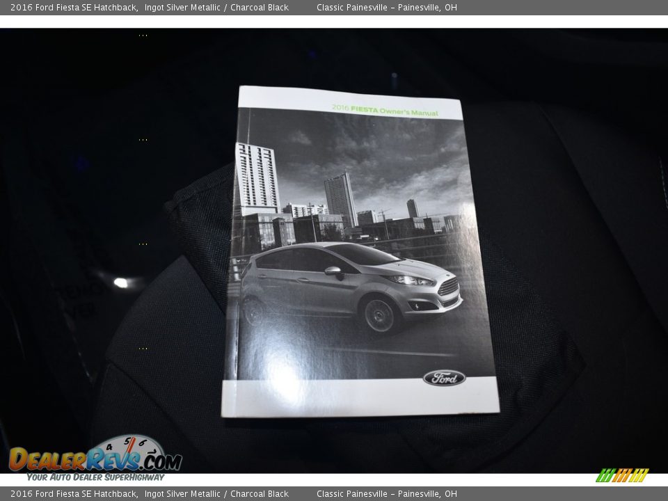 2016 Ford Fiesta SE Hatchback Ingot Silver Metallic / Charcoal Black Photo #16