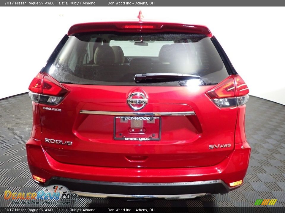 2017 Nissan Rogue SV AWD Palatial Ruby / Almond Photo #11