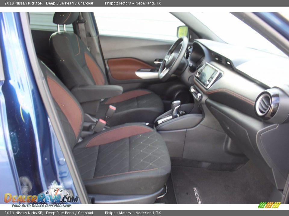 2019 Nissan Kicks SR Deep Blue Pearl / Charcoal Photo #29