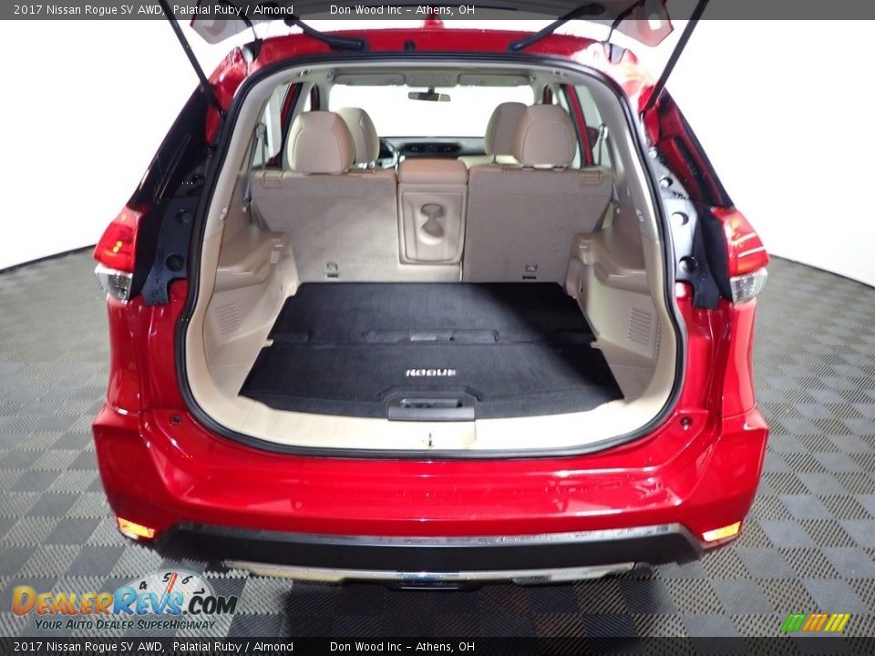 2017 Nissan Rogue SV AWD Palatial Ruby / Almond Photo #12