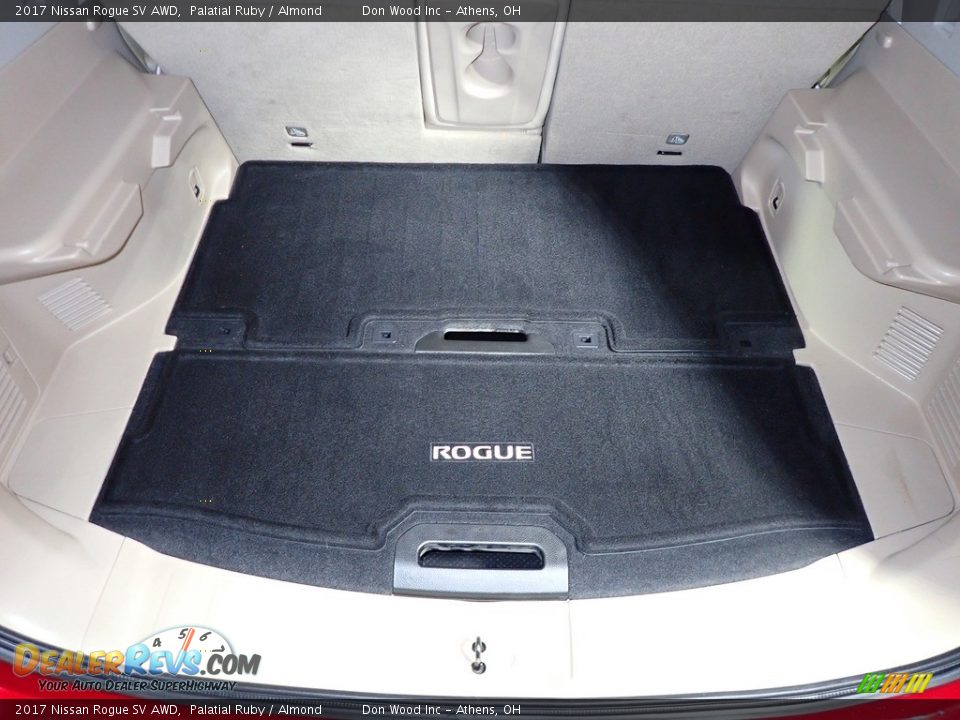 2017 Nissan Rogue SV AWD Palatial Ruby / Almond Photo #13