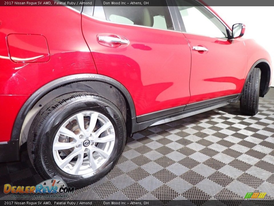 2017 Nissan Rogue SV AWD Palatial Ruby / Almond Photo #16