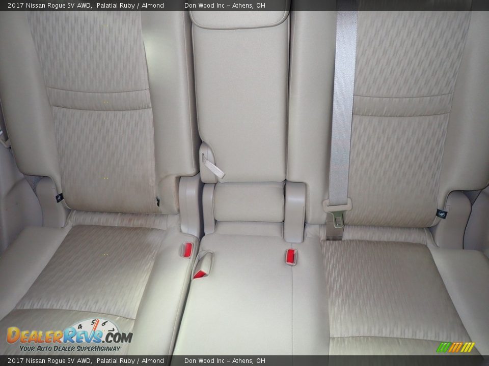 2017 Nissan Rogue SV AWD Palatial Ruby / Almond Photo #20