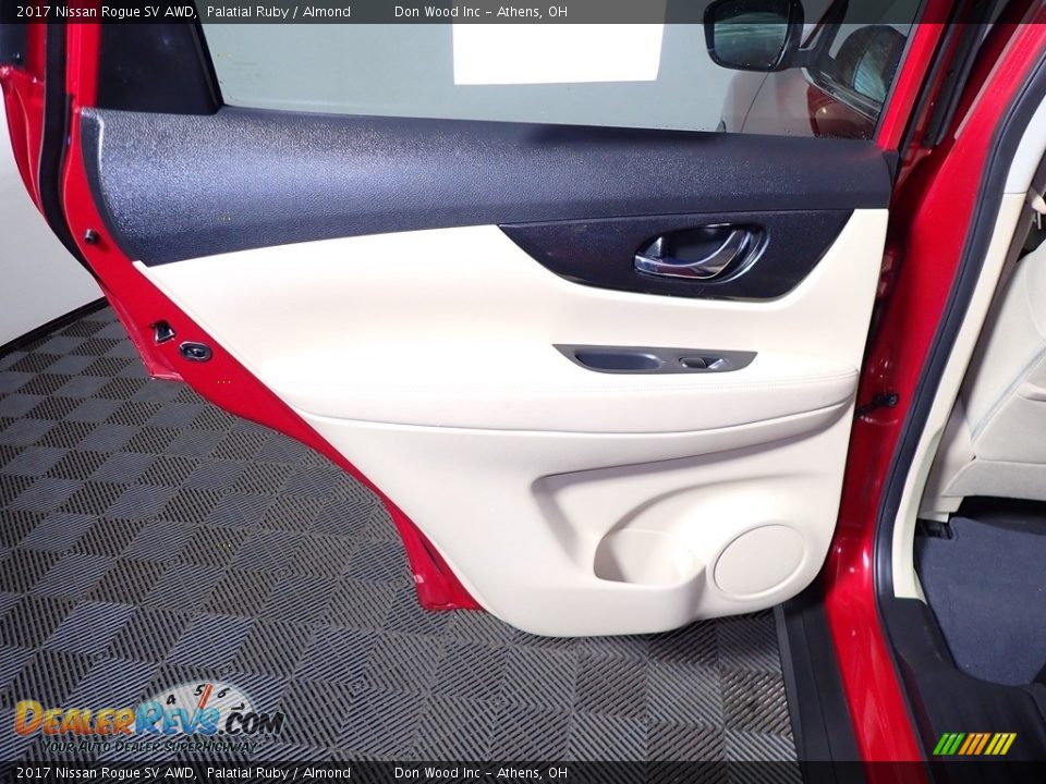 2017 Nissan Rogue SV AWD Palatial Ruby / Almond Photo #21