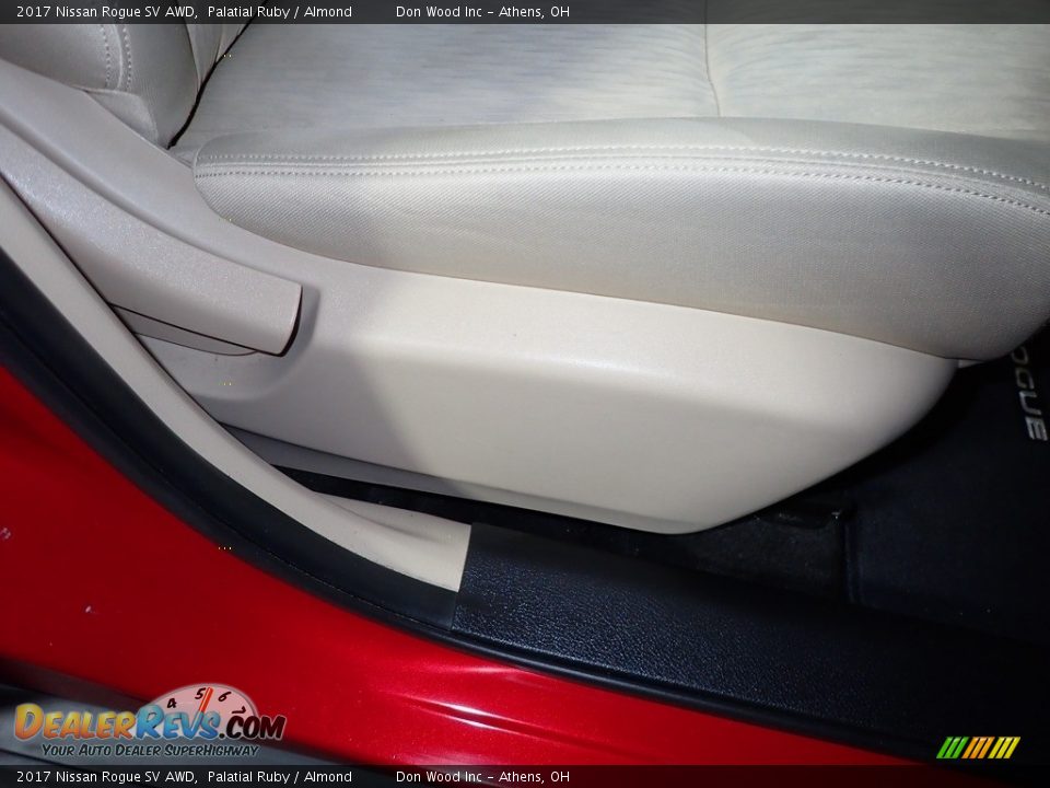 2017 Nissan Rogue SV AWD Palatial Ruby / Almond Photo #26