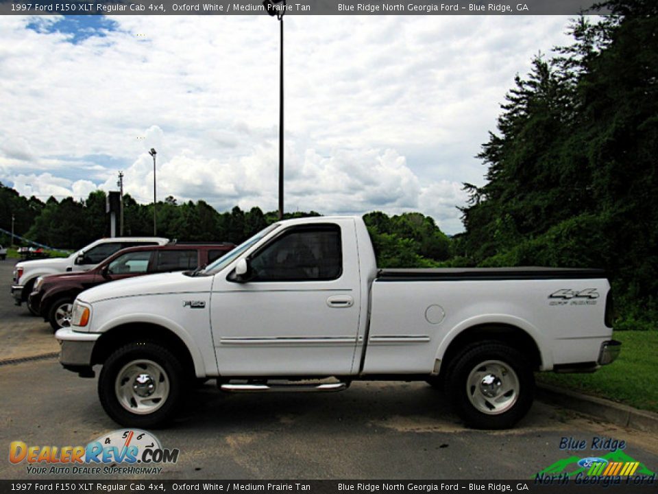 1997 Ford F150 XLT Regular Cab 4x4 Oxford White / Medium Prairie Tan Photo #2