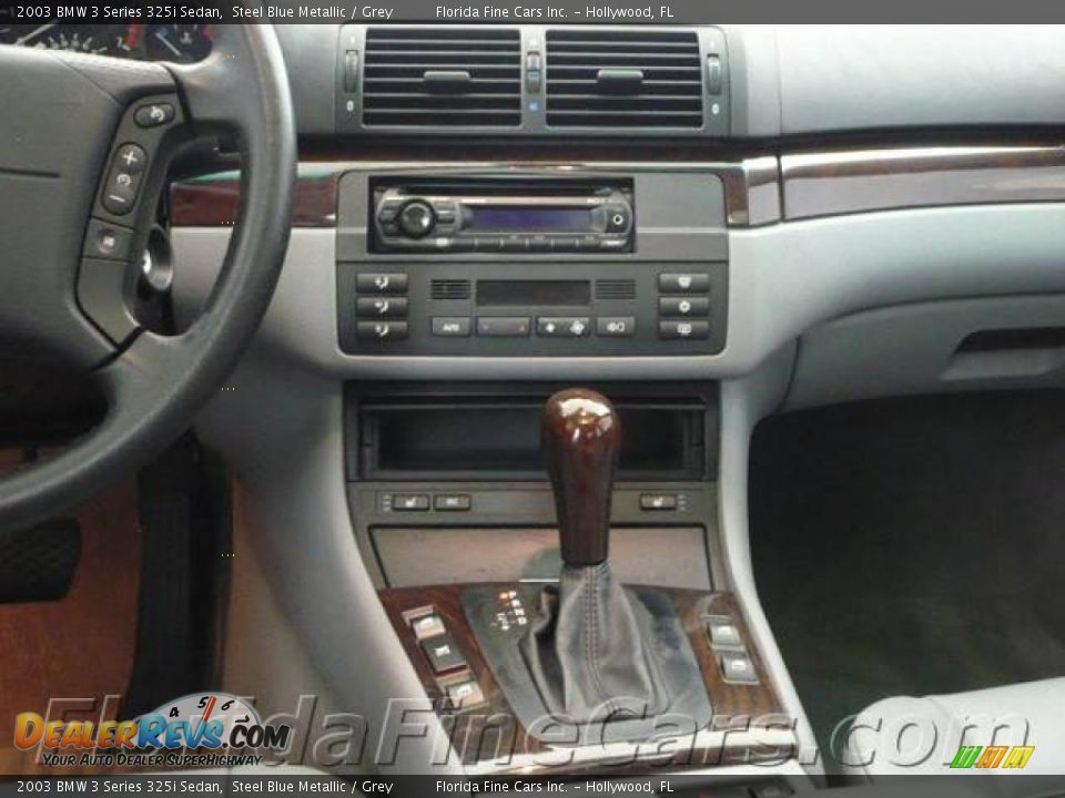 2003 BMW 3 Series 325i Sedan Steel Blue Metallic / Grey Photo #18