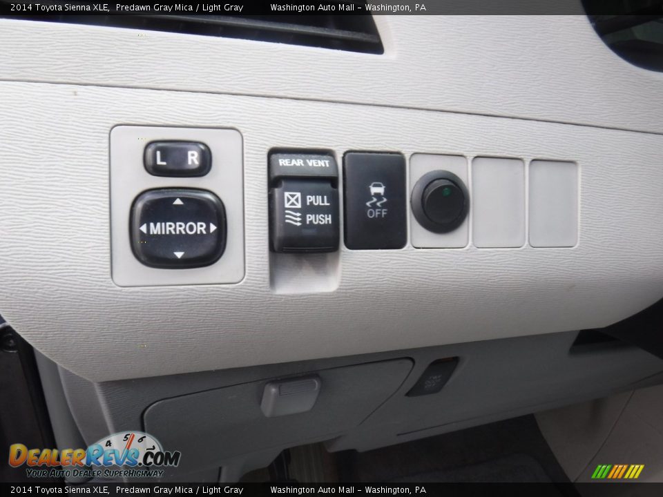 2014 Toyota Sienna XLE Predawn Gray Mica / Light Gray Photo #7