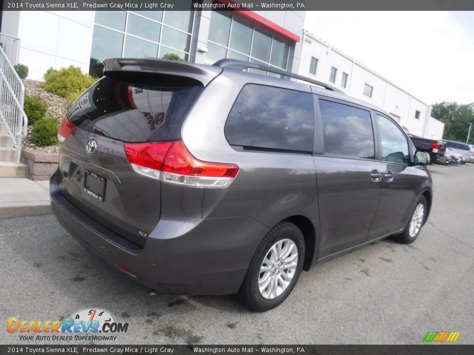 2014 Toyota Sienna XLE Predawn Gray Mica / Light Gray Photo #13