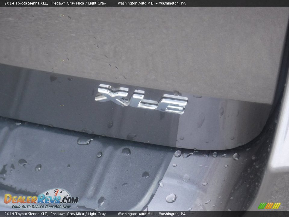 2014 Toyota Sienna XLE Predawn Gray Mica / Light Gray Photo #14