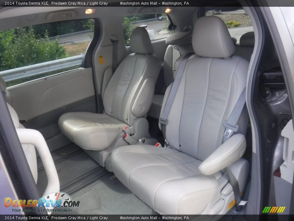 2014 Toyota Sienna XLE Predawn Gray Mica / Light Gray Photo #22