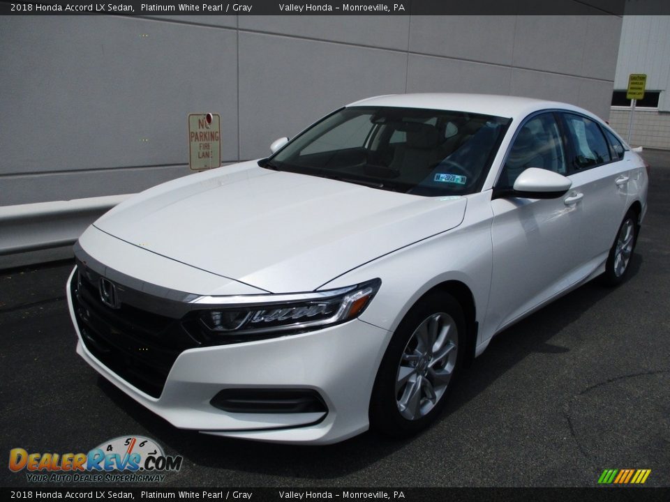 2018 Honda Accord LX Sedan Platinum White Pearl / Gray Photo #9