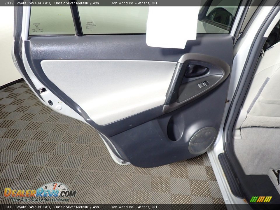 2012 Toyota RAV4 I4 4WD Classic Silver Metallic / Ash Photo #21