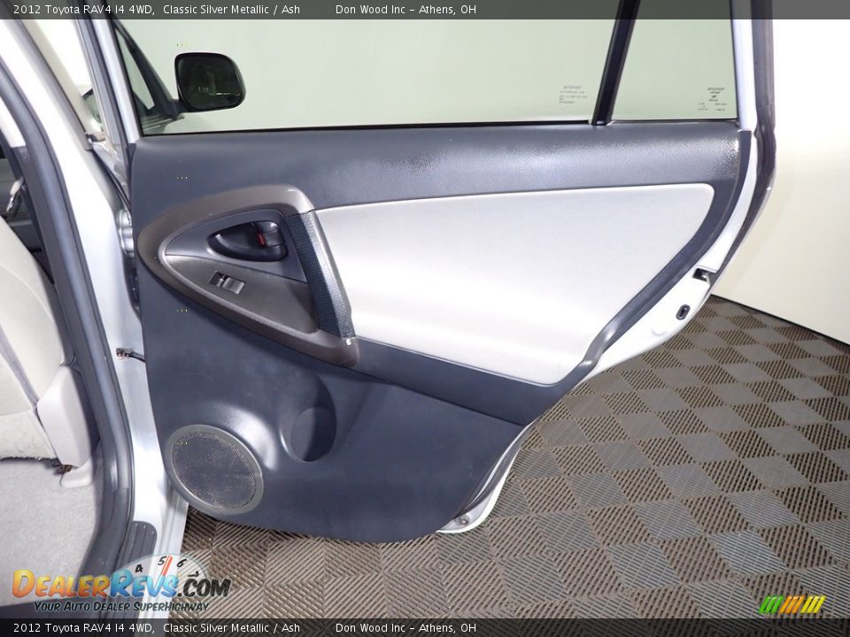 2012 Toyota RAV4 I4 4WD Classic Silver Metallic / Ash Photo #23
