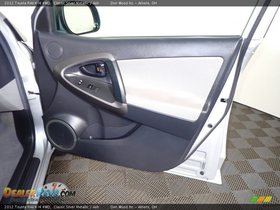 2012 Toyota RAV4 I4 4WD Classic Silver Metallic / Ash Photo #25