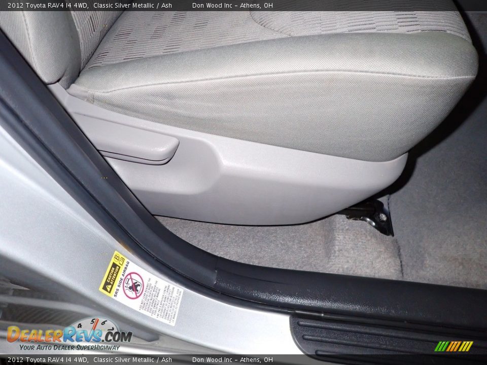 2012 Toyota RAV4 I4 4WD Classic Silver Metallic / Ash Photo #26